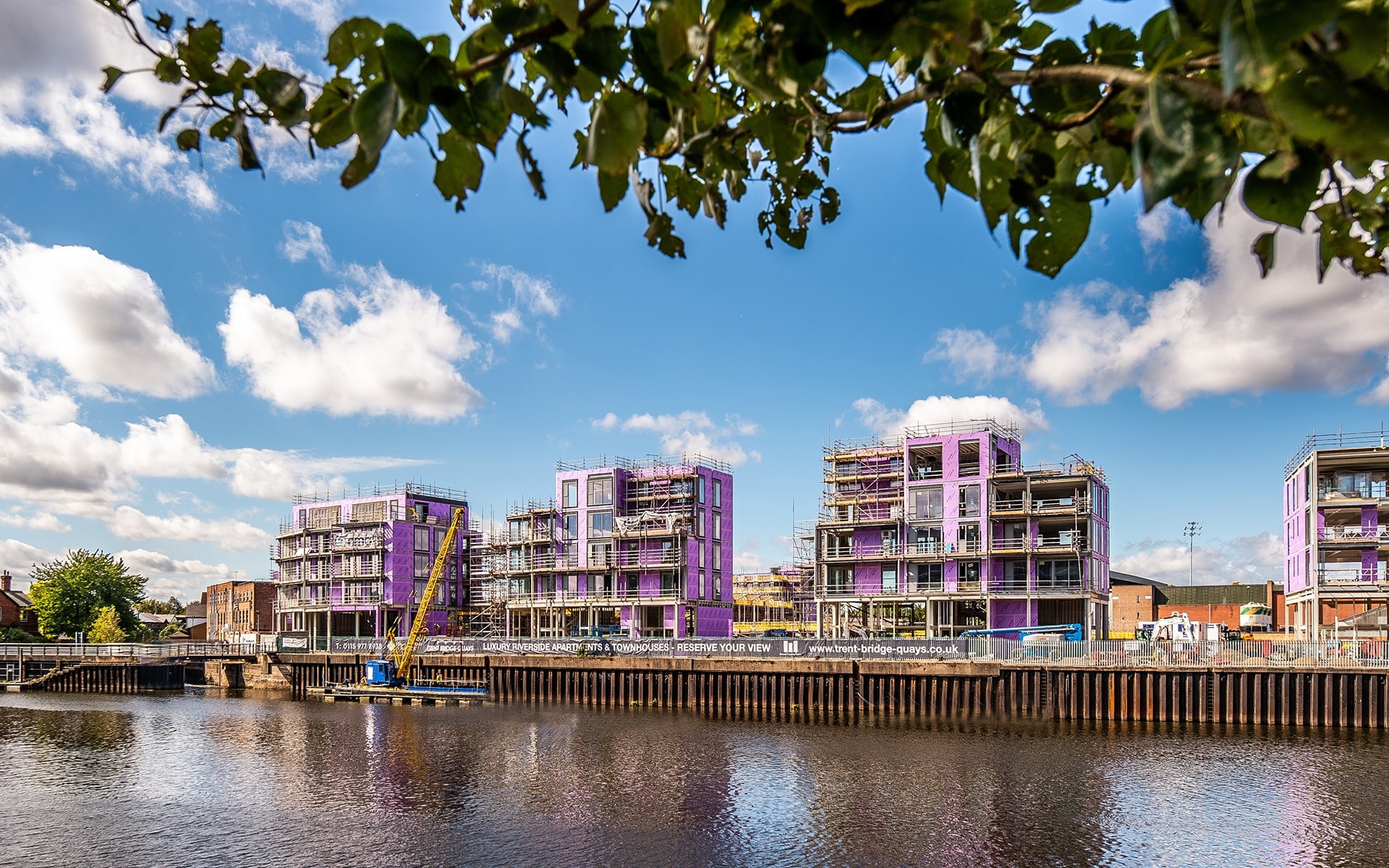 Trent Bridge Quays Live Trent